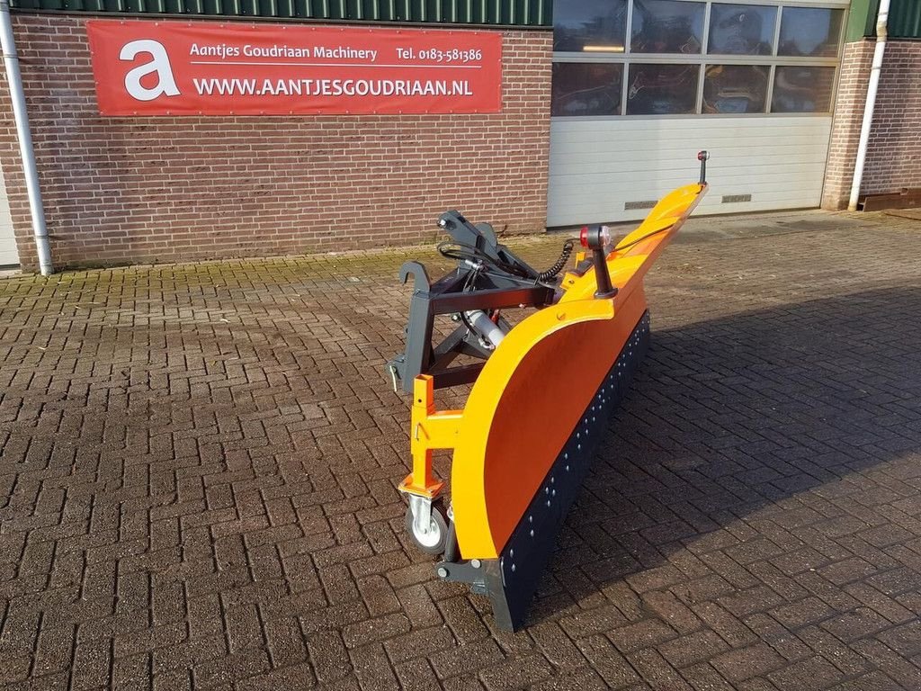 Schneepflug Türe ait Sonstige Sneeuwschuif, Neumaschine içinde Goudriaan (resim 3)