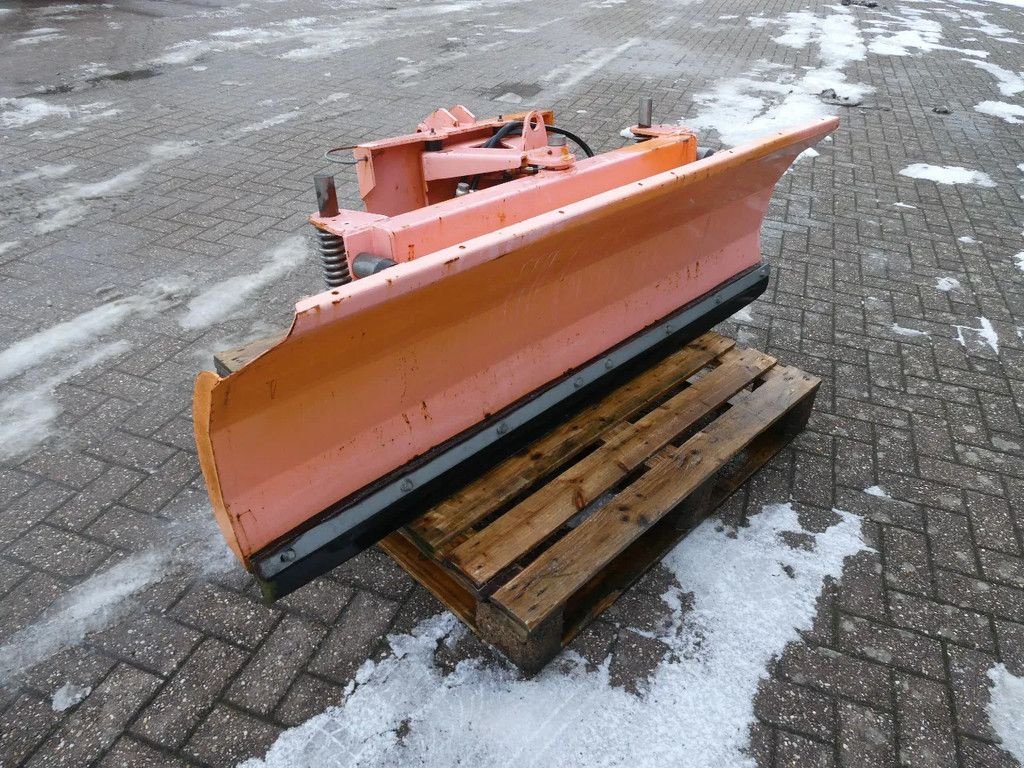 Schneepflug des Typs Sonstige Tarpan Pro TP180 / 180cm Hydraulische shift, Gebrauchtmaschine in Swifterband (Bild 4)