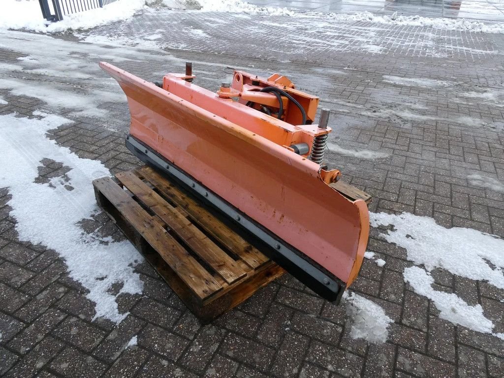 Schneepflug des Typs Sonstige Tarpan Pro TP180 / 180cm Hydraulische shift, Gebrauchtmaschine in Swifterband (Bild 3)