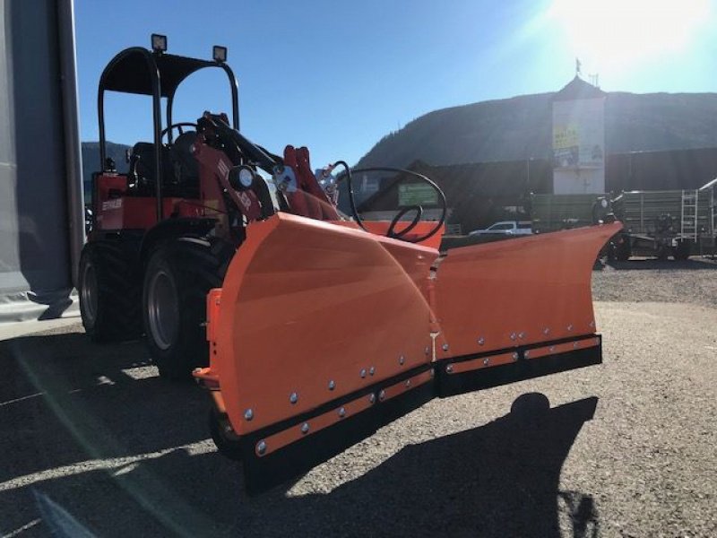 Schneepflug des Typs Sonstige V-Schneepflug Vario 2,20m Euroaufnahme, Neumaschine in Tamsweg (Bild 10)