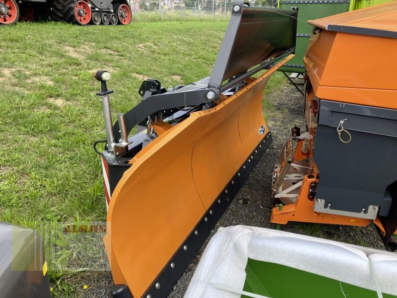 Schneepflug des Typs Sonstige WINTEC TK III 320 SCHNEEPFLUG, Neumaschine in Altenstadt a.d. Waldnaab (Bild 1)