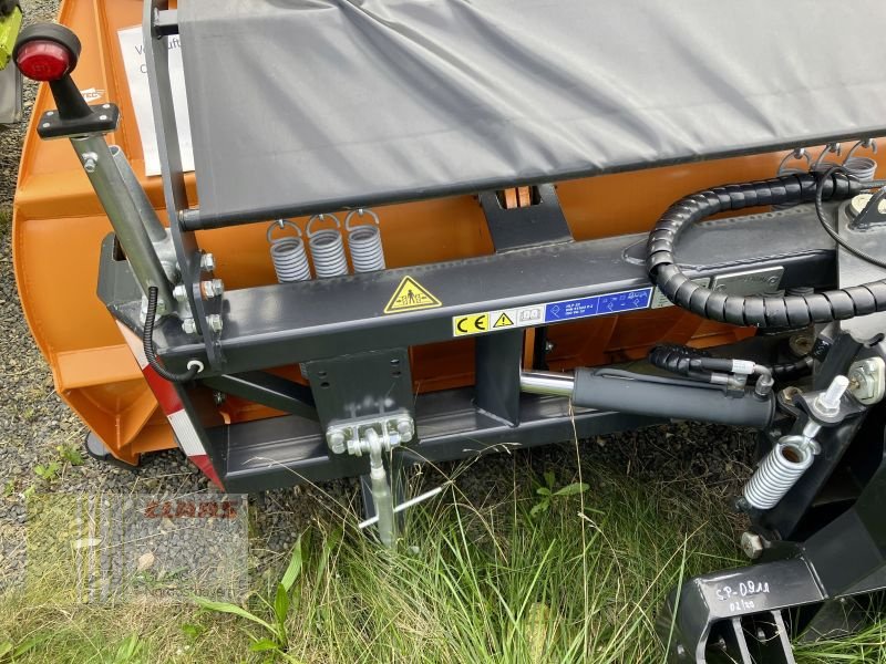 Schneepflug des Typs Sonstige WINTEC TK III 320 SCHNEEPFLUG, Neumaschine in Altenstadt a.d. Waldnaab (Bild 9)