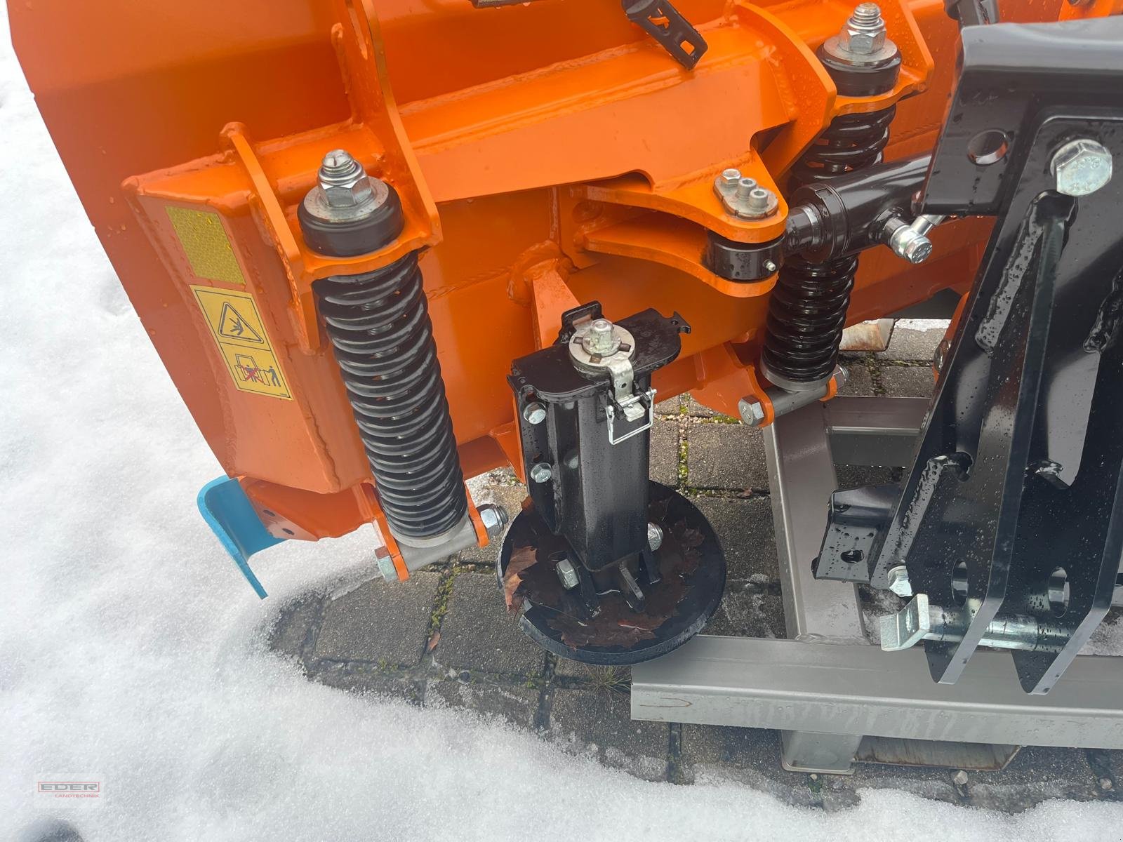 Schneepflug of the type Trejon Schneepflug VPX290, Neumaschine in Tuntenhausen (Picture 7)