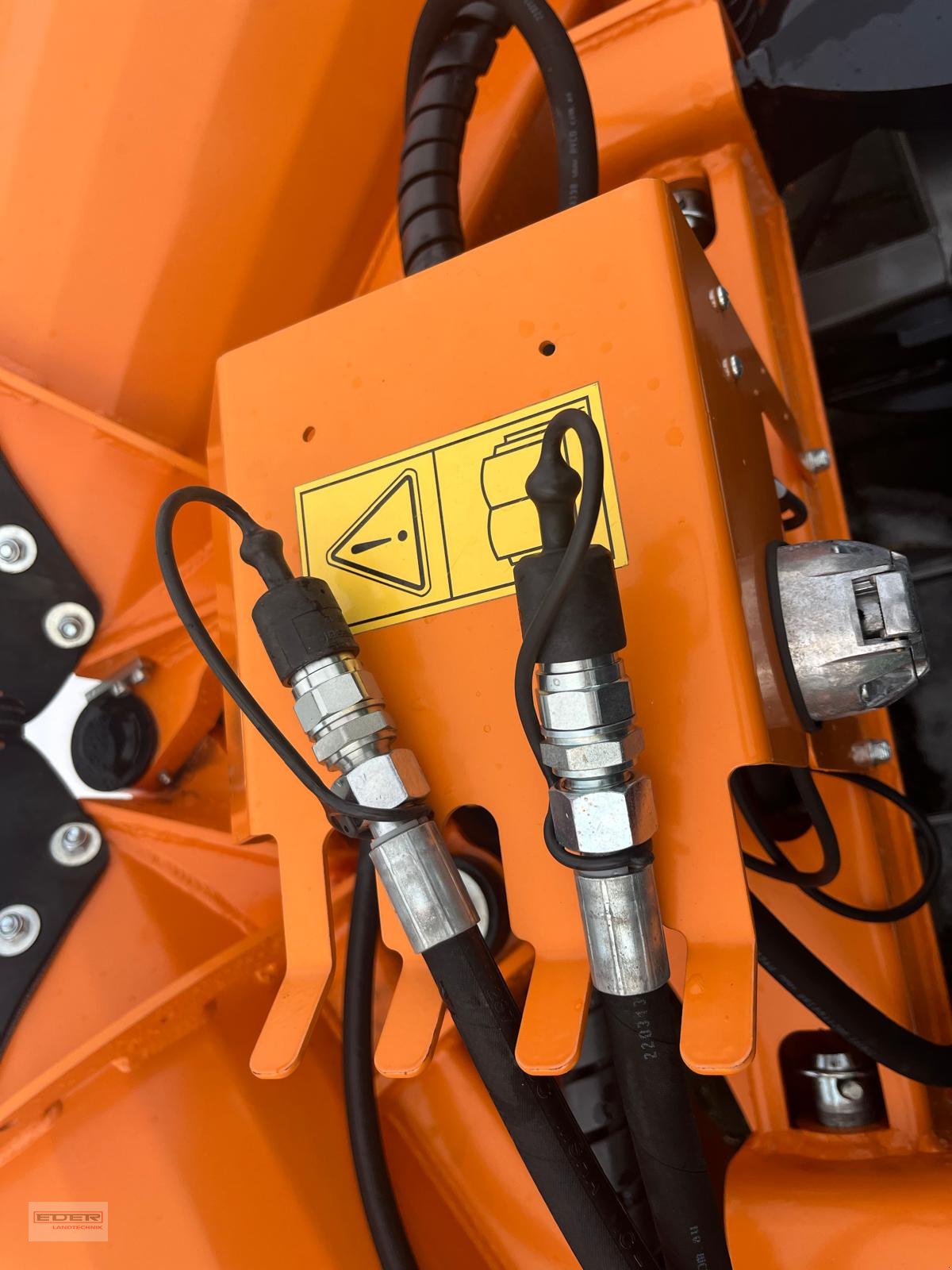 Schneepflug of the type Trejon Schneepflug VPX290, Neumaschine in Tuntenhausen (Picture 8)