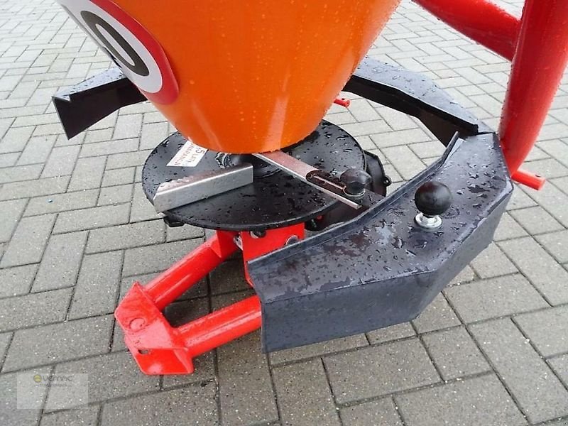 Schneepflug des Typs Vemac Dexwal Salzstreuer Trichterstreuer, Streuer, 200L Kommunal NEU, Neumaschine in Sülzetal OT Osterweddingen (Bild 7)