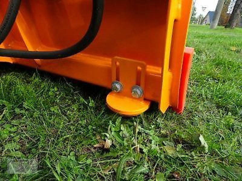 Schneepflug des Typs Vemac Schneeschild Schneeschieber Schneepflug City kommunal 180cm NEU, Neumaschine in Sülzetal OT Osterweddingen (Bild 5)