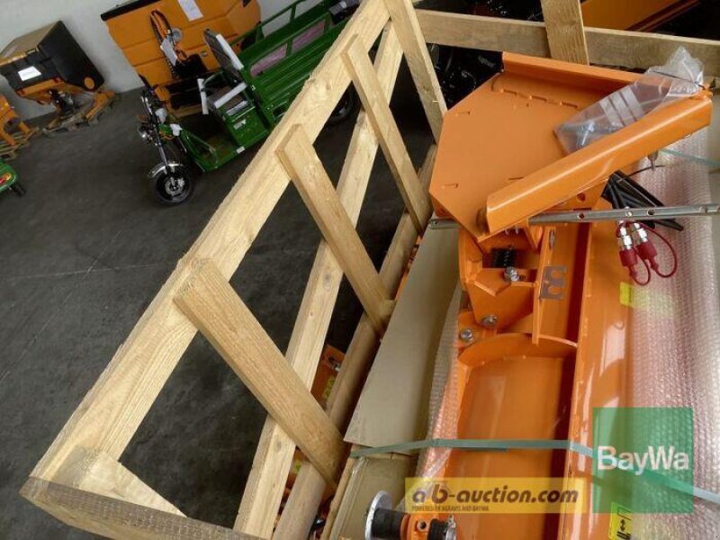 Schneepflug des Typs Wiedenmann SNOW MASTER 3403, Gebrauchtmaschine in Obertraubling (Bild 8)