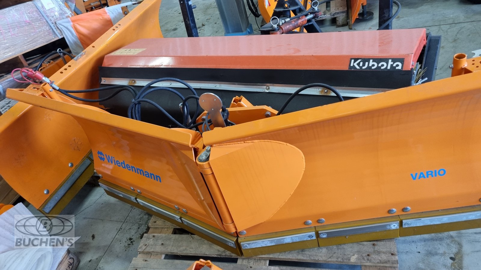 Schneepflug des Typs Wiedenmann Snow Master Vario 3355, Neumaschine in Olpe (Bild 2)