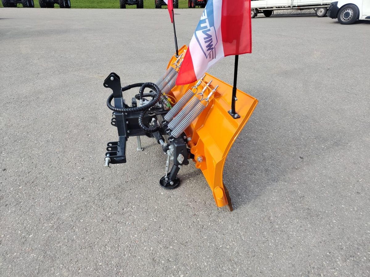 Schneepflug des Typs Wintec MG-170, Neumaschine in NATTERNBACH (Bild 4)