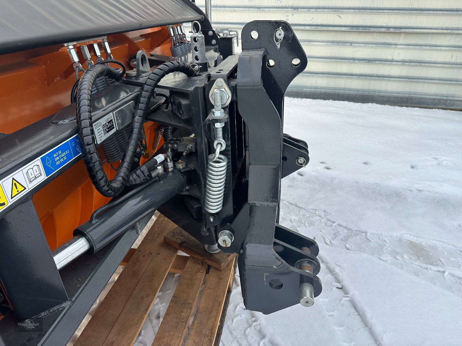 Schneepflug des Typs Wintec TK III 300 Dreipunkt mit Windleitschirm und Laufrädern, Gebrauchtmaschine in Rankweil (Bild 5)