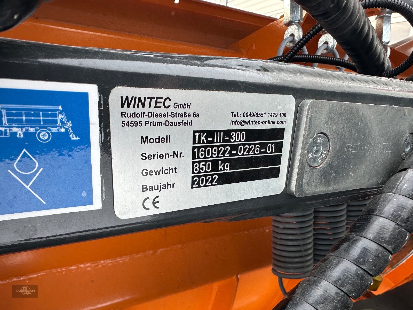 Schneepflug des Typs Wintec TK III 300 Dreipunkt mit Windleitschirm und Laufrädern, Gebrauchtmaschine in Rankweil (Bild 8)