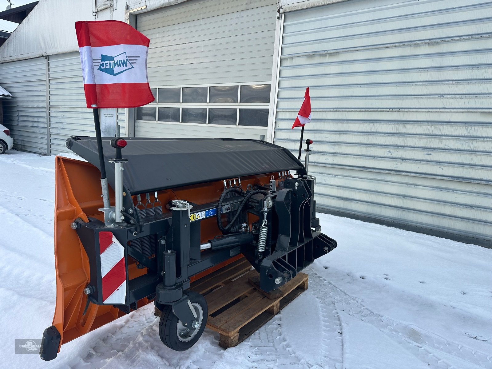 Schneepflug des Typs Wintec TK III 300 Dreipunkt mit Windleitschirm und Laufrädern, Gebrauchtmaschine in Rankweil (Bild 11)