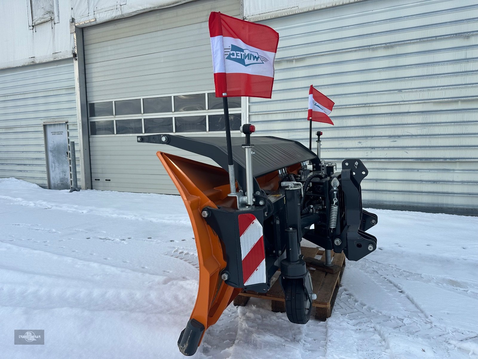 Schneepflug des Typs Wintec TK III 300 Dreipunkt mit Windleitschirm und Laufrädern, Gebrauchtmaschine in Rankweil (Bild 12)