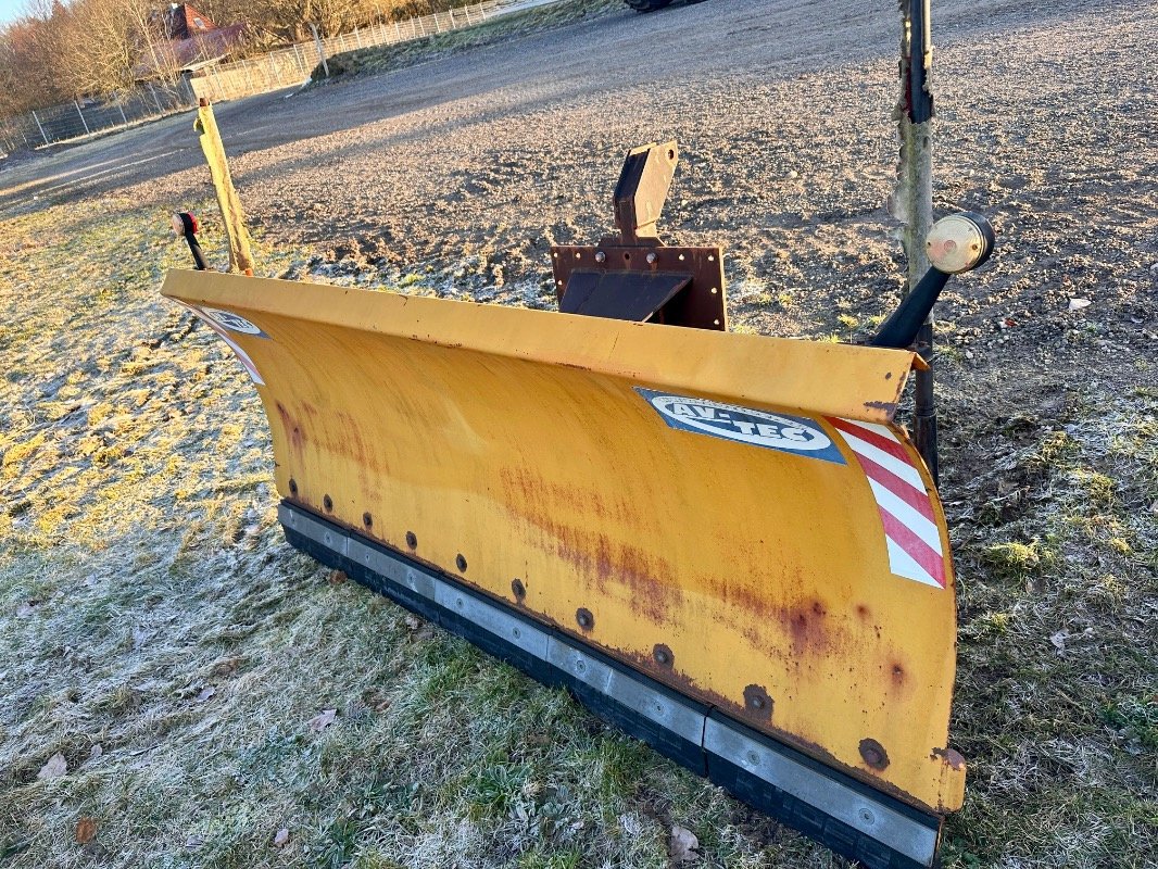 Schneeräumschild del tipo AV Tec 2,50 m, Gebrauchtmaschine In Liebenwalde (Immagine 1)