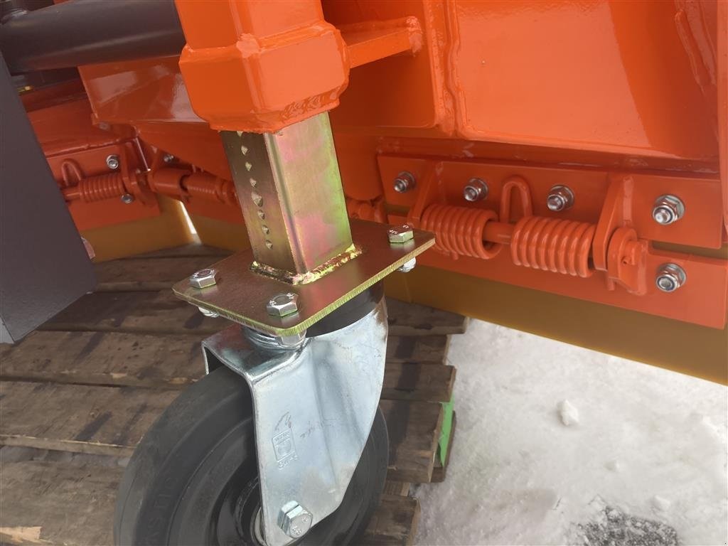 Schneeräumschild des Typs Bema Bema V800 Sneplov Ophæng for Weidemann med hy.koblinger, Gebrauchtmaschine in Roslev (Bild 13)