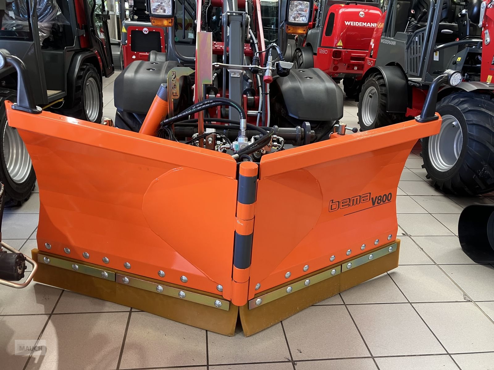 Schneeräumschild des Typs Bema Vario Schneepflug für Hoflader, Neumaschine in Burgkirchen (Bild 2)