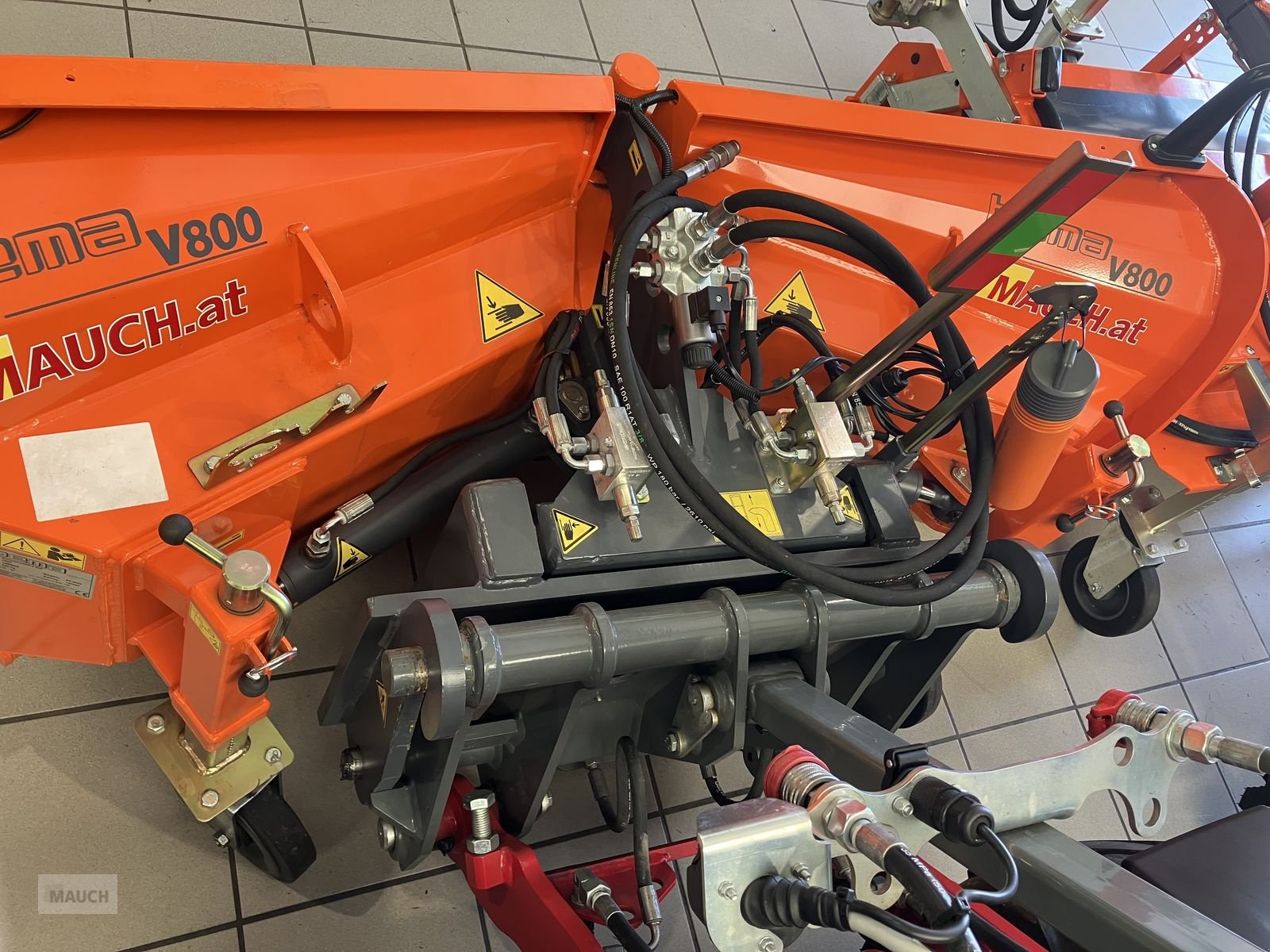 Schneeräumschild des Typs Bema Vario Schneepflug für Hoflader, Neumaschine in Burgkirchen (Bild 4)