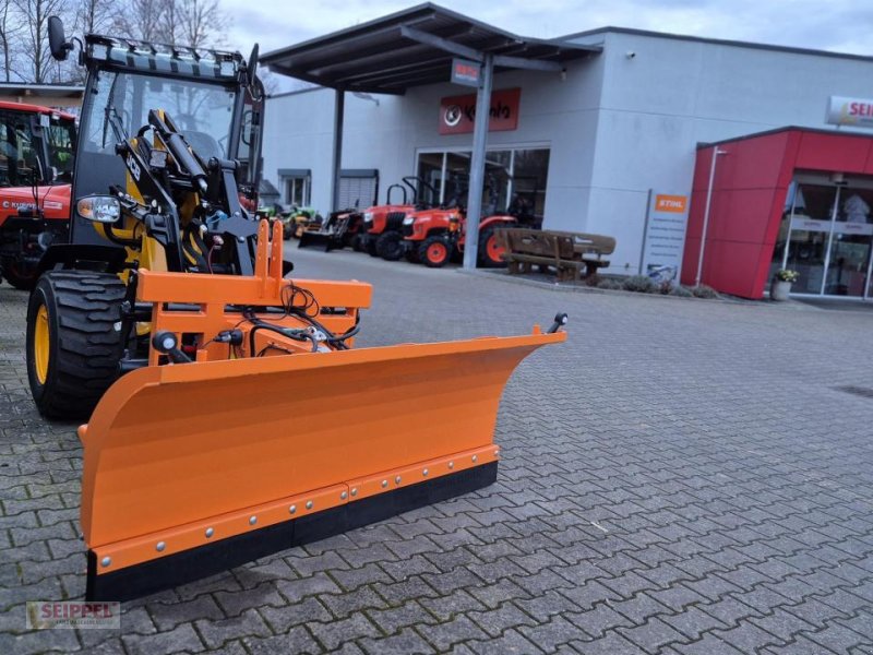 Schneeräumschild des Typs Düvelsdorf DSK AFS 2,00M, Neumaschine in Groß-Umstadt (Bild 1)