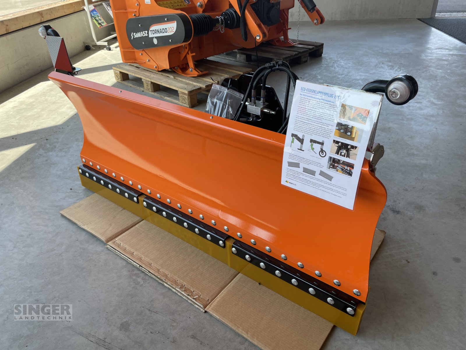 Schneeräumschild des Typs EcoTech EPK3-156, Neumaschine in Biessenhofen (Bild 1)