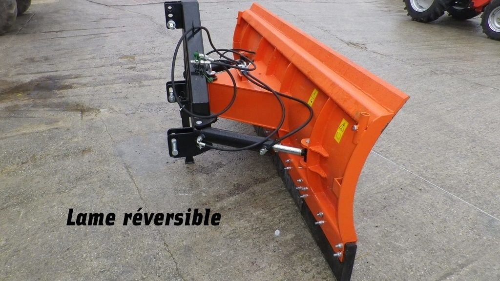 Schneeräumschild van het type Eurotrac LAME DENEIGEMENT REVERSIBLE 220, Gebrauchtmaschine in RETHEL (Foto 6)