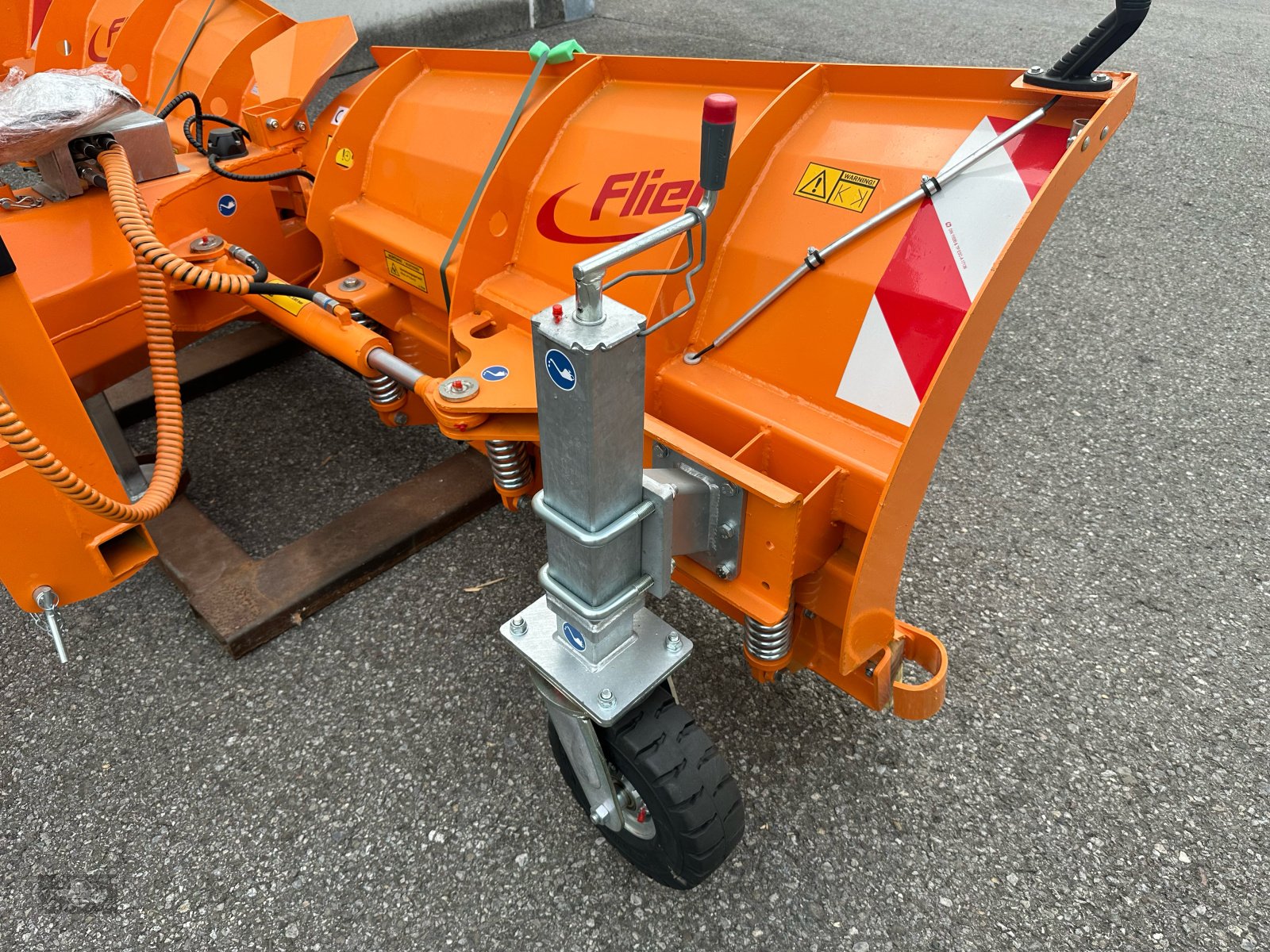 Schneeräumschild typu Fliegl Mammut Duplex 2,70 m, Neumaschine v Rankweil (Obrázek 4)