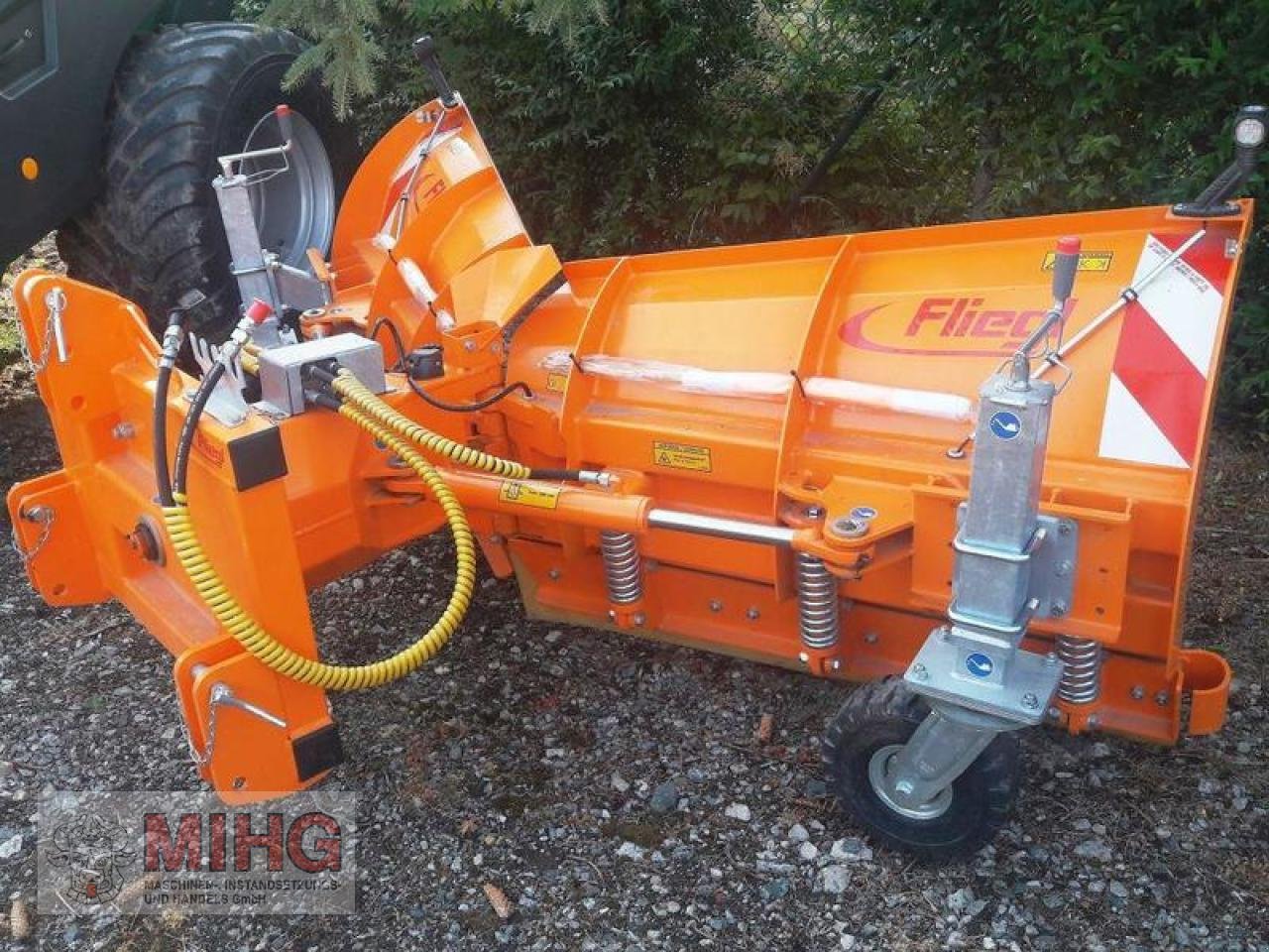 Schneeräumschild des Typs Fliegl MAMMUT DUPLEX, Neumaschine in Dummerstorf OT Petschow (Bild 3)