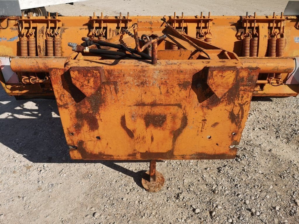 Schneeräumschild des Typs France Elevateur ETS FARGE EFU30, Gebrauchtmaschine in BEAULEU (Bild 5)
