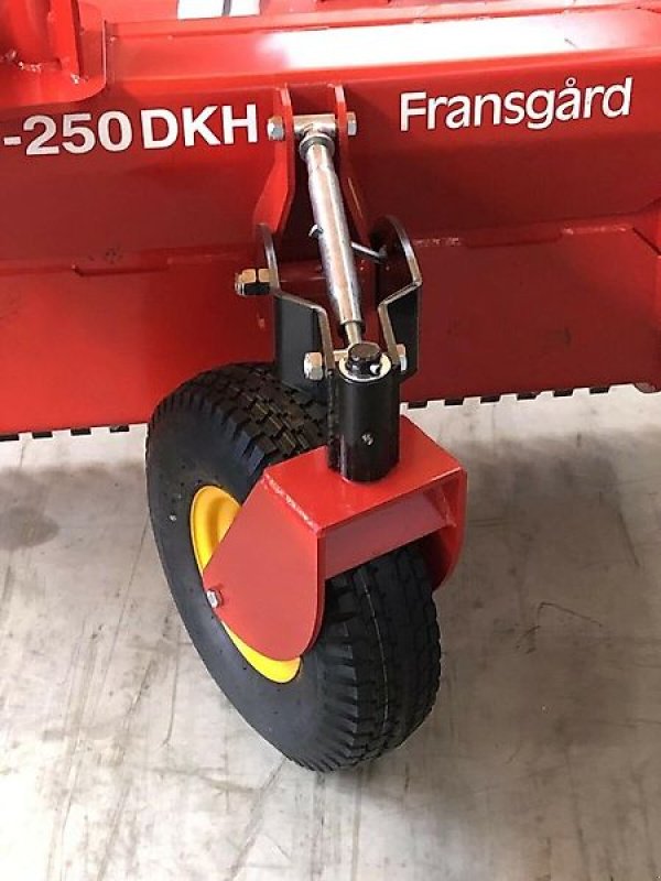 Schneeräumschild tip Fransgard Planierschild Wegehobel Schiebeschild Schneeschild, Gebrauchtmaschine in Schmallenberg (Poză 8)