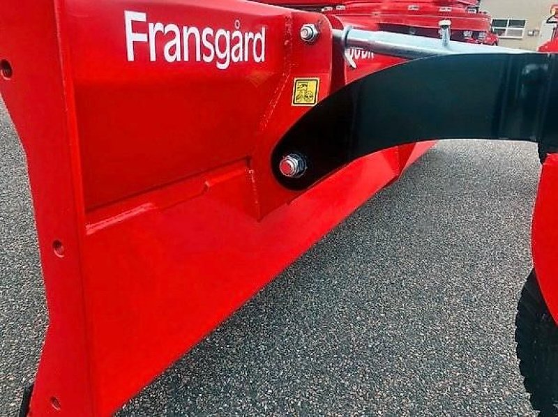 Schneeräumschild des Typs Fransgard Planierschild Wegehobel Schiebeschild Schneeschild, Gebrauchtmaschine in Schmallenberg (Bild 12)
