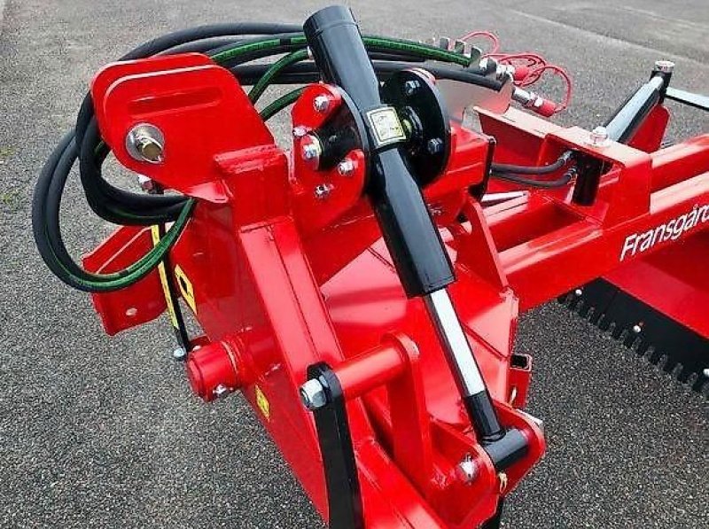 Schneeräumschild des Typs Fransgard Planierschild Wegehobel Schiebeschild Schneeschild, Gebrauchtmaschine in Schmallenberg (Bild 3)