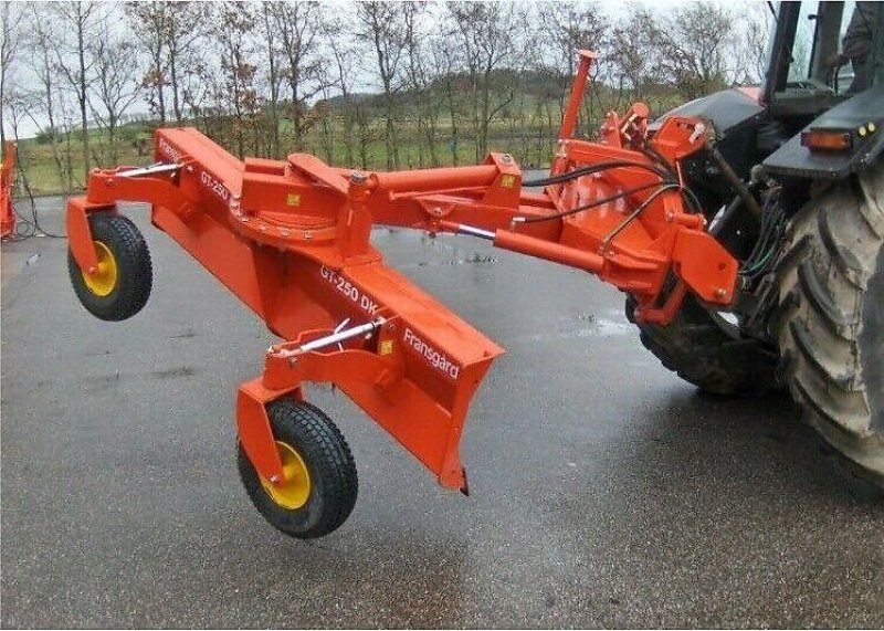 Schneeräumschild des Typs Fransgard Planierschild Wegehobel Wiesenhobel Schneeschild, Gebrauchtmaschine in Schmallenberg (Bild 2)