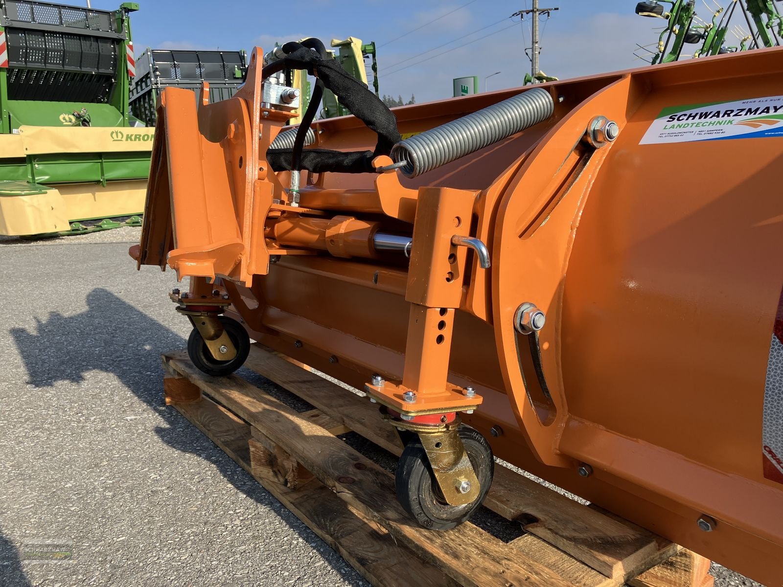 Schneeräumschild des Typs Hauer DRS-M 2000 mit Gerätedreieck-Aufnahme, Gebrauchtmaschine in Gampern (Bild 9)