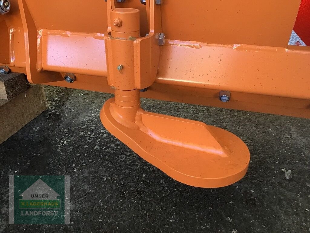 Schneeräumschild typu Hauer HS 3000, Neumaschine v Murau (Obrázek 4)