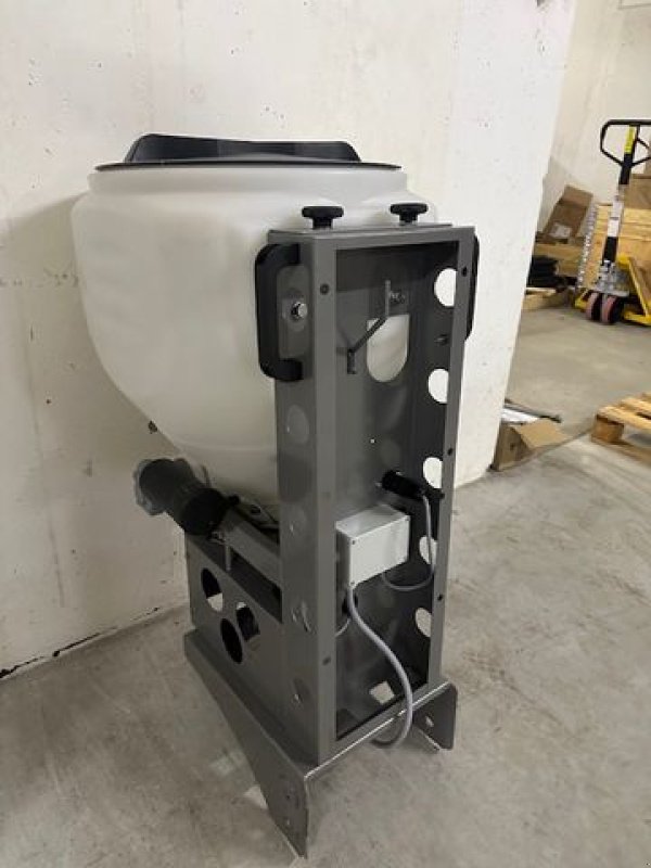 Schneeräumschild des Typs Husqvarna Cyclonstreuer zu Rider 500er Serie, Neumaschine in Tamsweg (Bild 13)