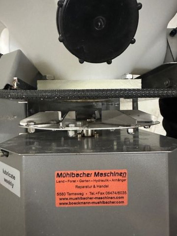 Schneeräumschild des Typs Husqvarna Cyclonstreuer zu Rider 500er Serie, Neumaschine in Tamsweg (Bild 8)