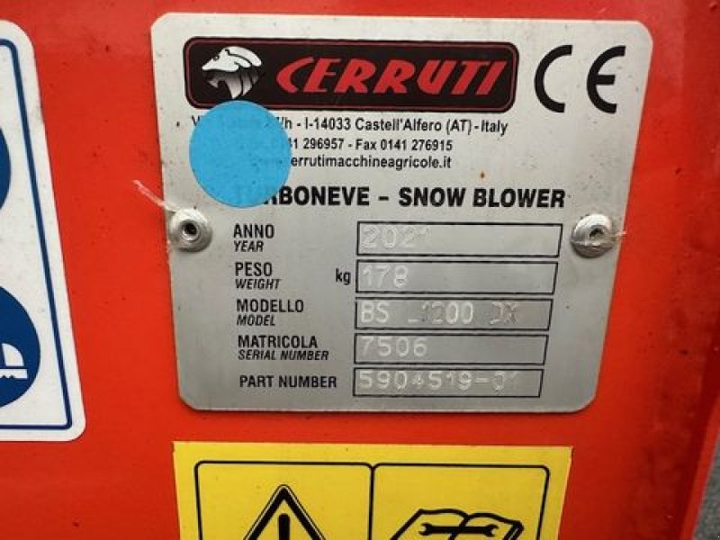 Schneeräumschild des Typs Husqvarna Profi Schneefräse passend zu Husqvarna 500er, Neumaschine in Tamsweg (Bild 7)