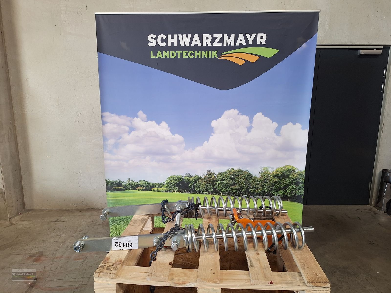 Schneeräumschild des Typs Hydrac mech. Geräteentlastung, Neumaschine in Gampern (Bild 1)