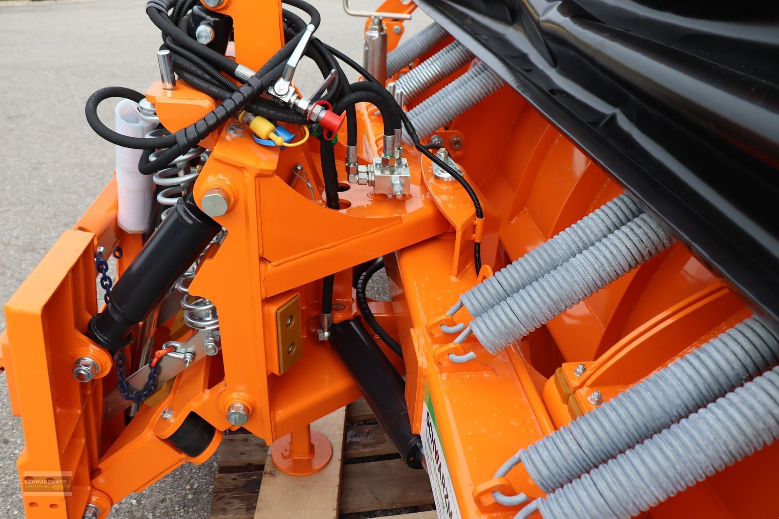 Schneeräumschild des Typs Hydrac U-III-320 EUR Gr. 3, Neumaschine in Aurolzmünster (Bild 13)