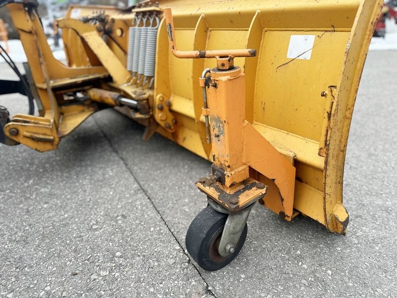 Schneeräumschild от тип Hydrac UNI 290 Schneeschild, Gebrauchtmaschine в St. Marienkirchen (Снимка 10)