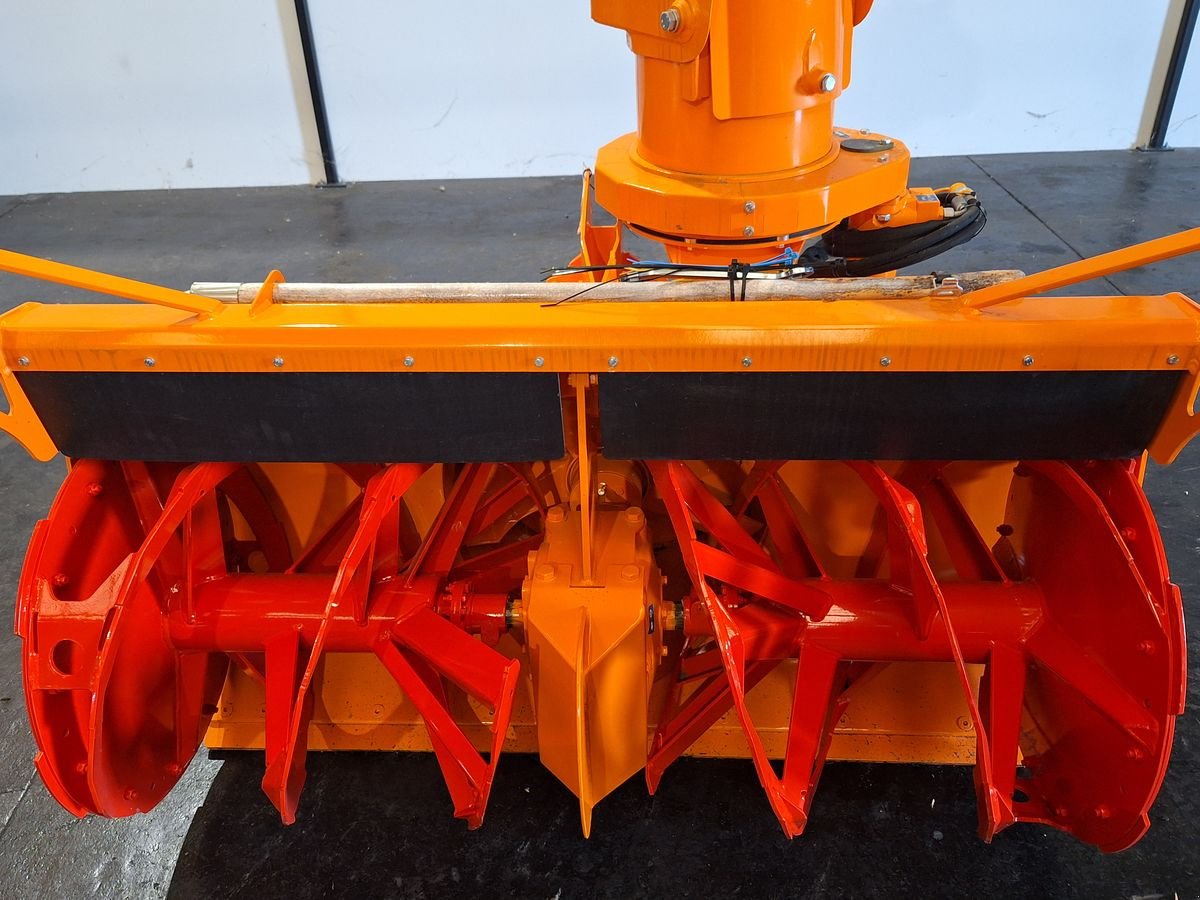 Schneeräumschild des Typs Kahlbacher Frässchleuder KFS 650/1440, Neumaschine in Bergheim (Bild 10)