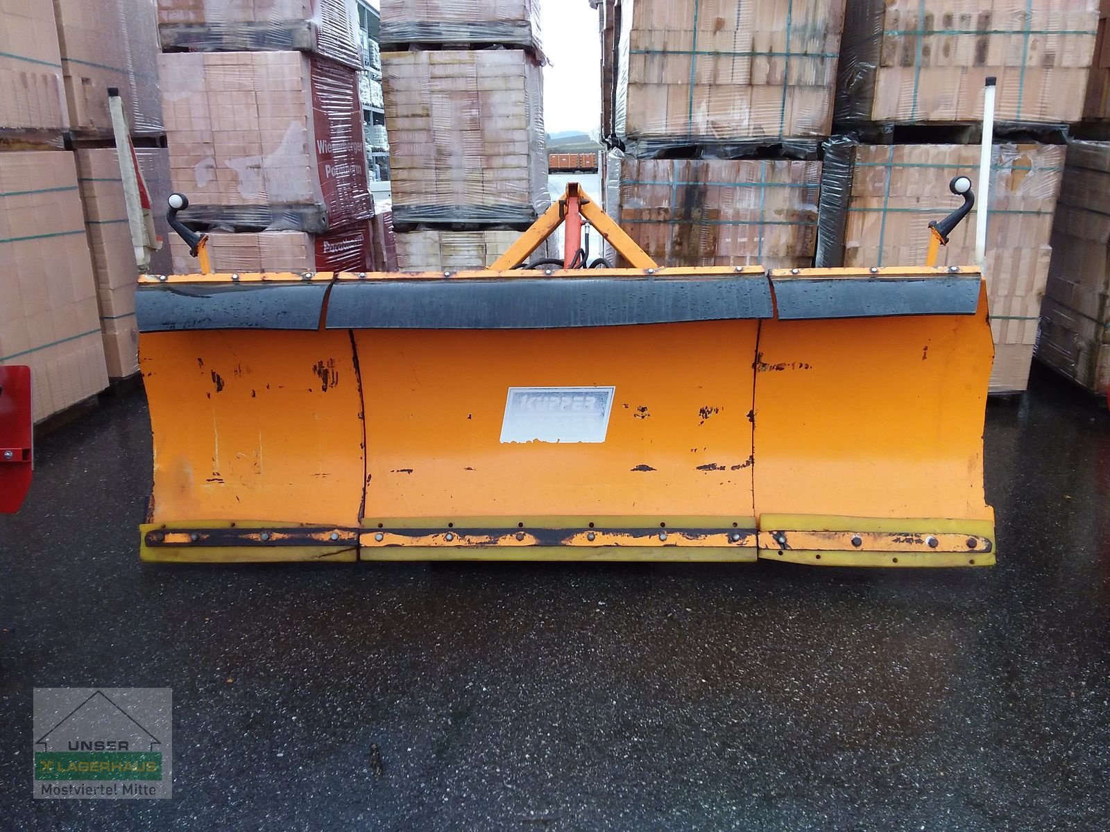 Schneeräumschild des Typs Kahlbacher HES 2500, Gebrauchtmaschine in Bergland (Bild 1)