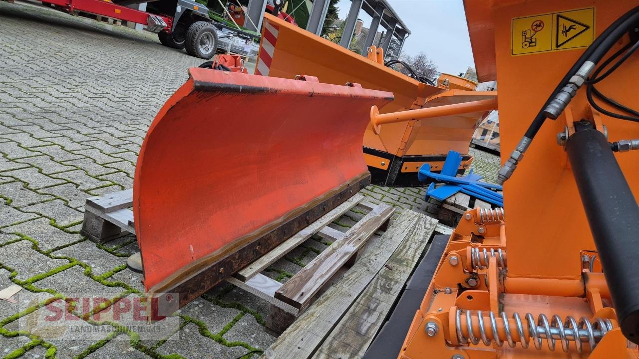 Schneeräumschild des Typs Kubota Kubota 1800mm Kuppeldreieck, Neumaschine in Groß-Umstadt (Bild 1)