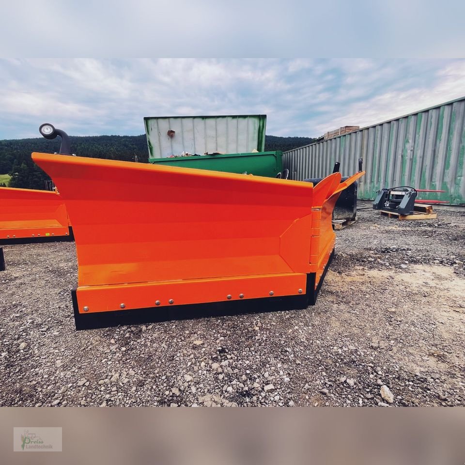 Schneeräumschild des Typs PreissTec Vario 2,90m, Neumaschine in Bad Kötzting (Bild 4)