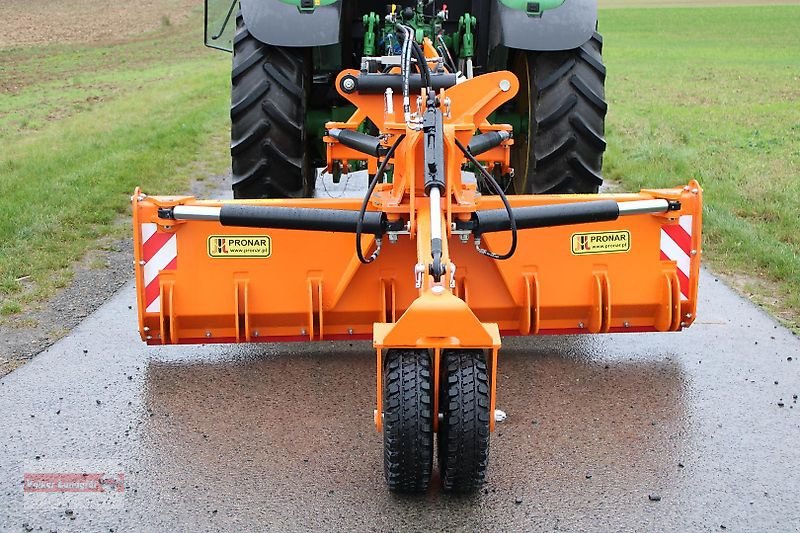 Schneeräumschild typu PRONAR RD Z24 Planierschild Wegehobel 2,4m, Neumaschine v Ostheim/Rhön (Obrázek 2)
