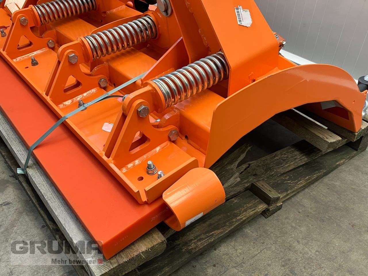 Schneeräumschild des Typs SaMASZ PSV 251 P, Neumaschine in Friedberg-Derching (Bild 5)