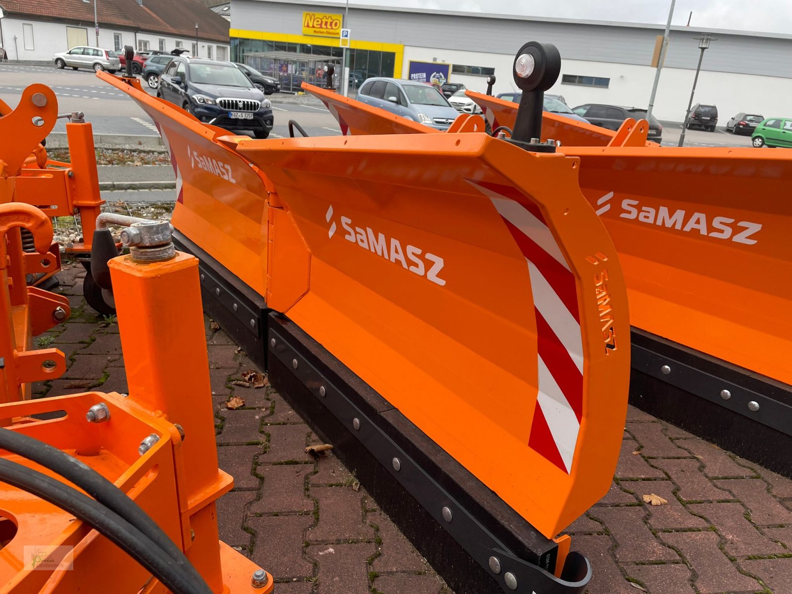 Schneeräumschild des Typs SaMASZ PSV 251, Neumaschine in Bad Kötzting (Bild 1)