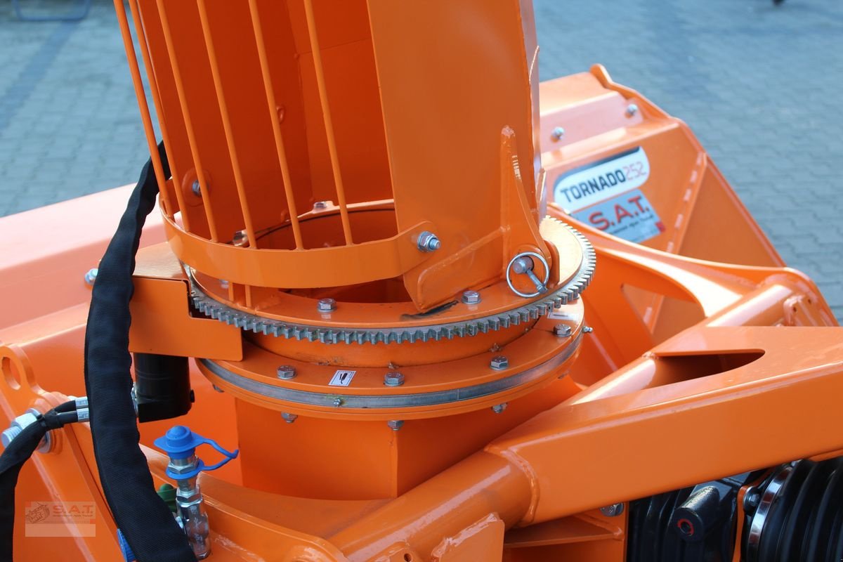 Schneeräumschild typu SaMASZ Tornado 252-Profischneefräse-Front-Heck, Neumaschine w Eberschwang (Zdjęcie 8)
