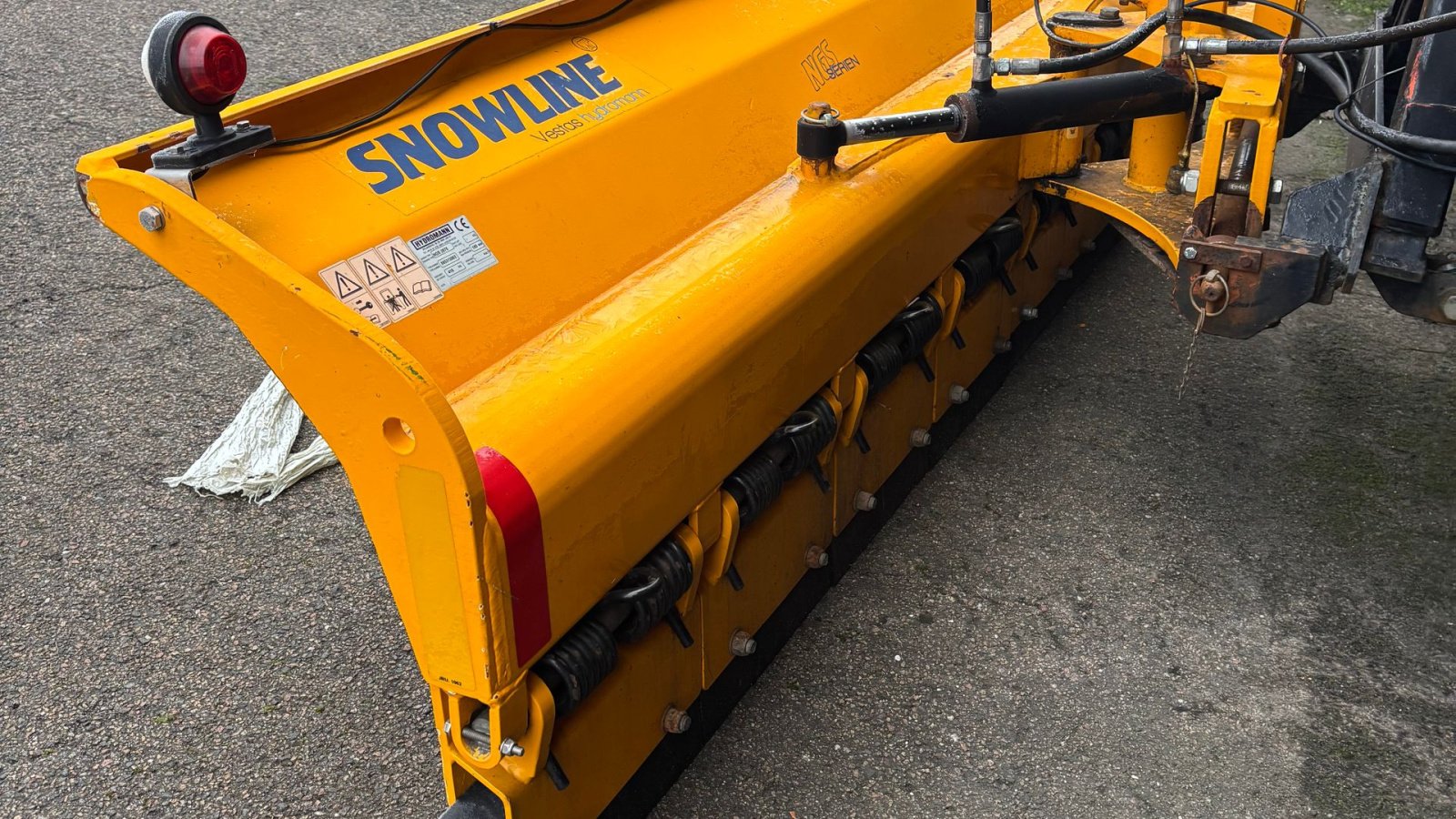 Schneeräumschild tipa Sonstige 2870 snowline, Gebrauchtmaschine u Helsinge (Slika 1)