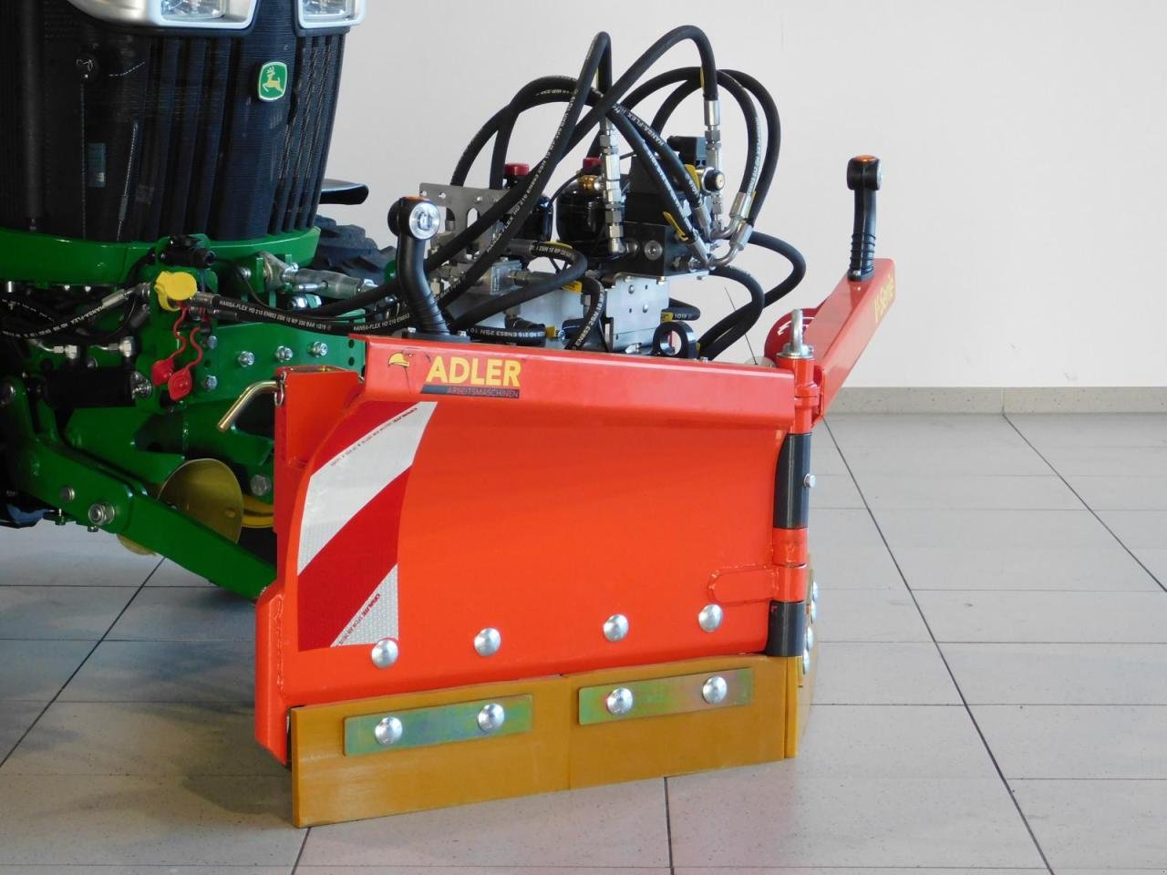 Schneeräumschild des Typs Sonstige Adler V-Serie, Neumaschine in Beckum (Bild 2)