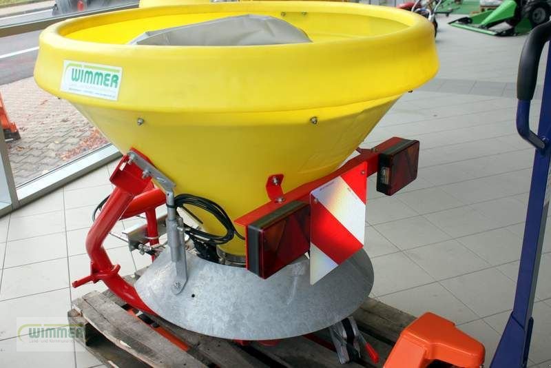 Schneeräumschild des Typs Sonstige Agromechanika Salzstreuer / Splittstreuer 400L, Neumaschine in Kematen (Bild 1)